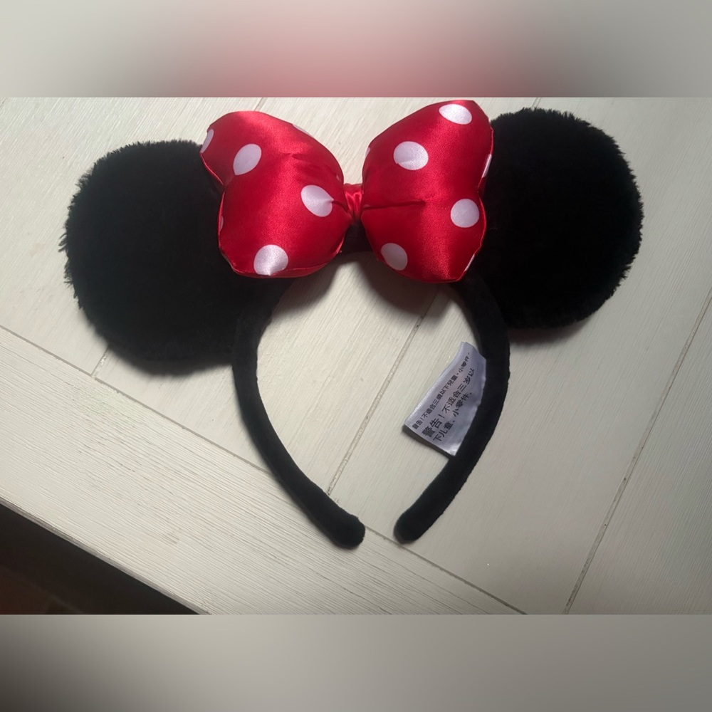 Disney Black and Red Minnie Mouse Ears Headband
